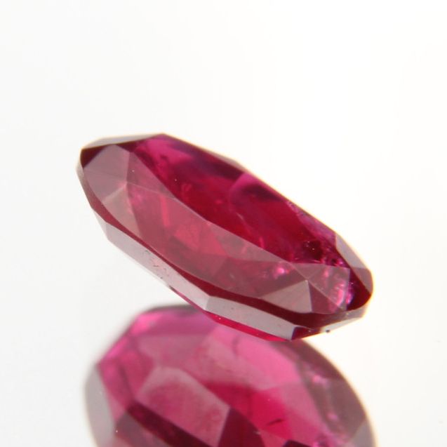 Rubin 0.37ct 