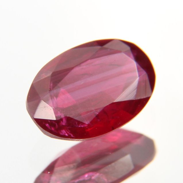 Rubin 0.37ct 