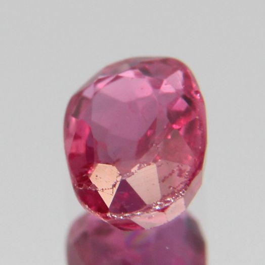 Rubin 0.39ct