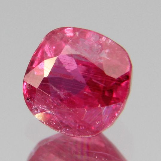 Rubin 0.43ct