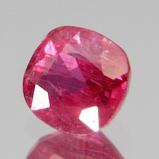 Rubin 0.43ct