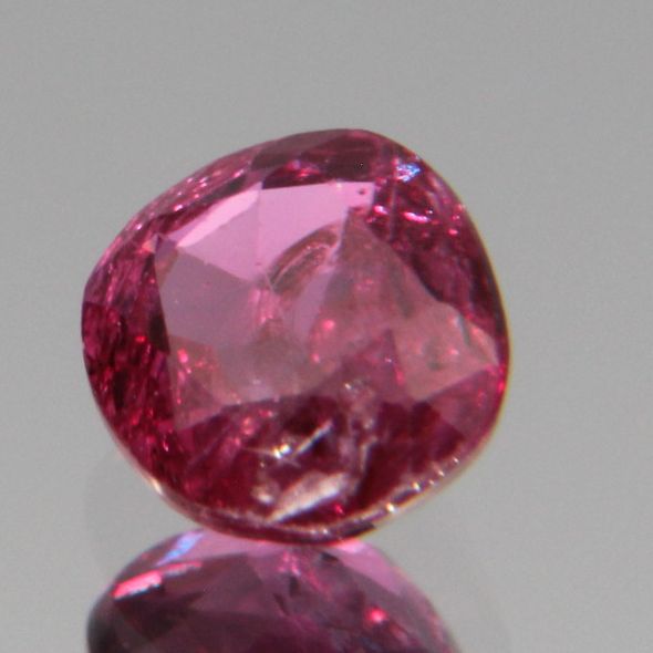 Rubin 0.43ct