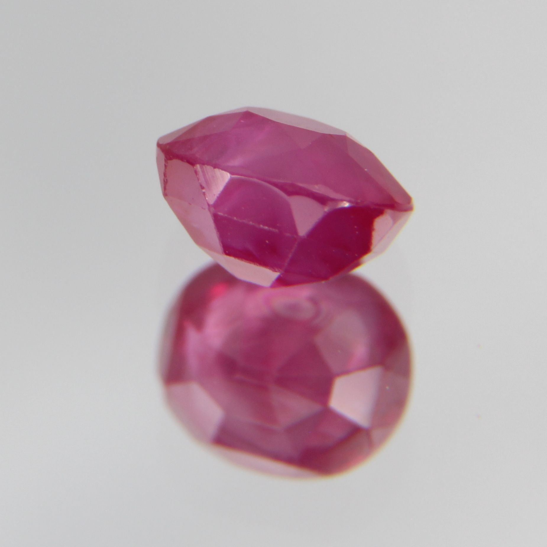 Rubin 0.44ct 