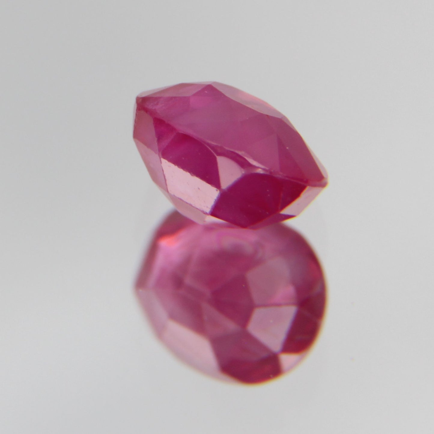 Rubin 0.44ct 