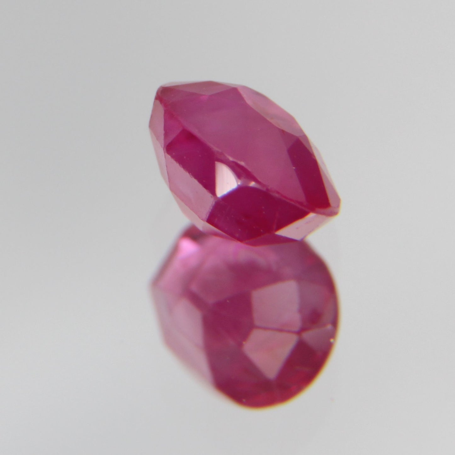 Rubin 0.44ct 