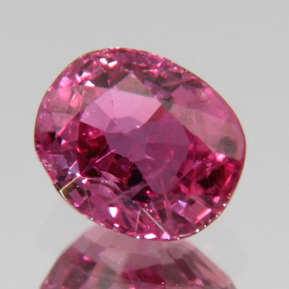 Rubin 0.49ct