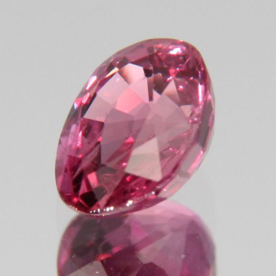 Rubin 0.49ct