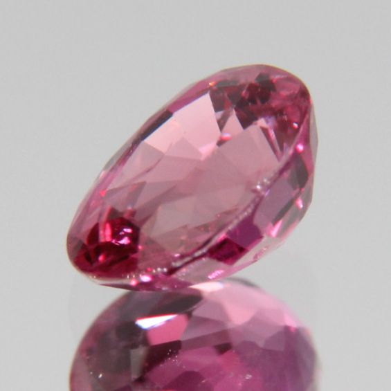 Rubin 0.49ct