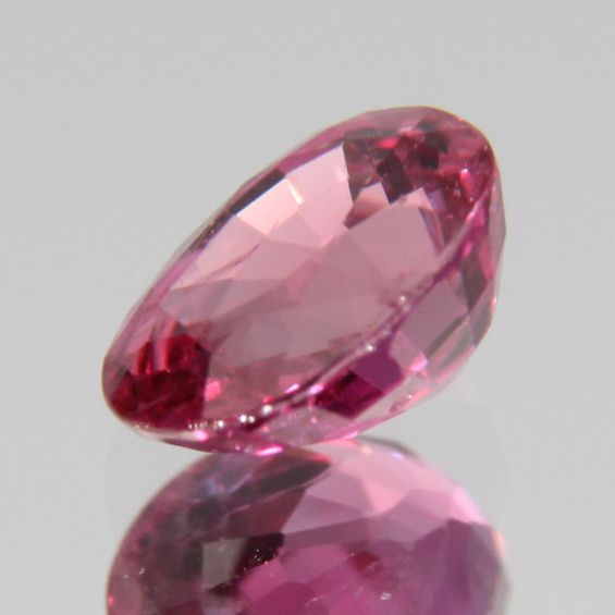 Rubin 0.49ct
