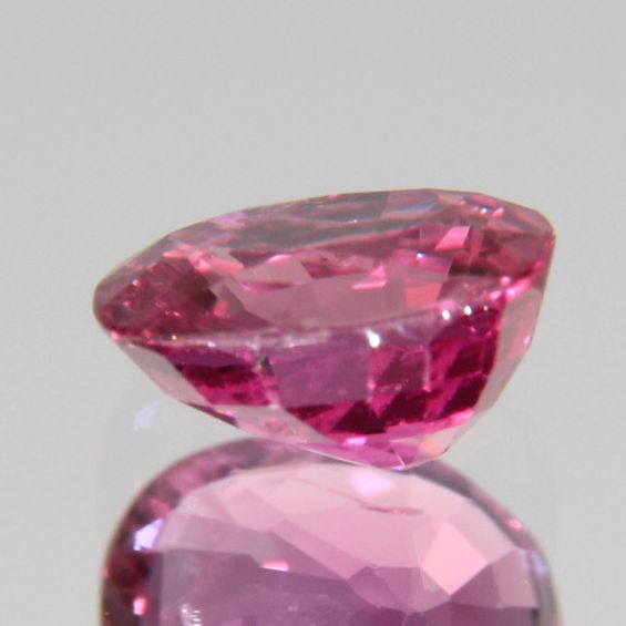 Rubin 0.49ct