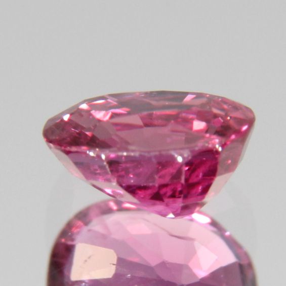 Rubin 0.49ct
