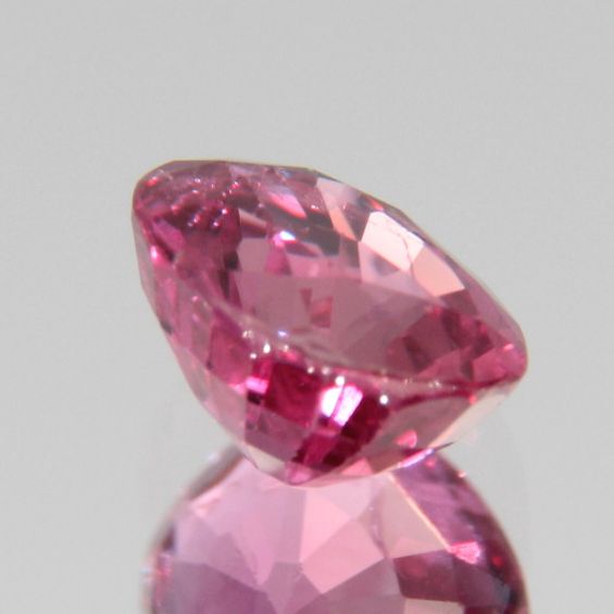 Rubin 0.49ct