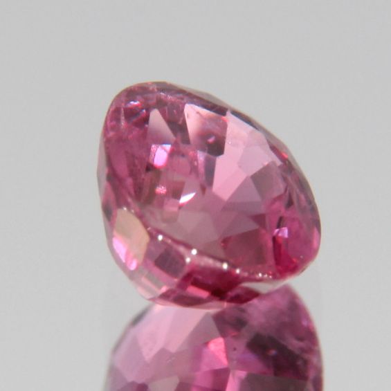Rubin 0.49ct