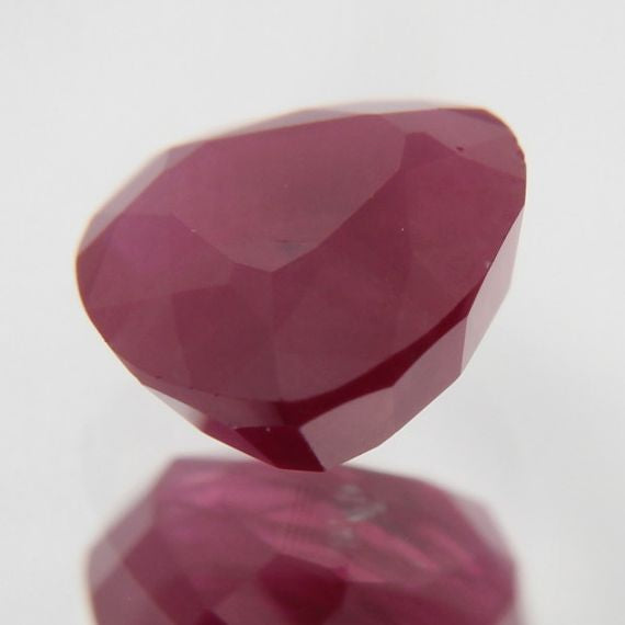 Rubin 0.69 ct