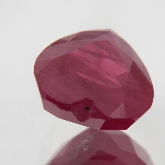 Rubin 0.69 ct