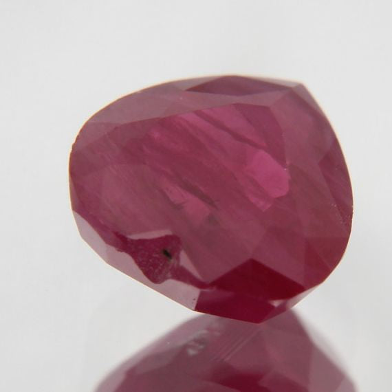 Rubin 0.69 ct