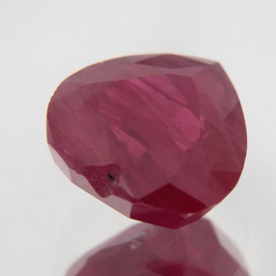 Rubin 0.69 ct