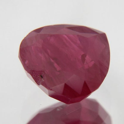 Rubin 0.69 ct