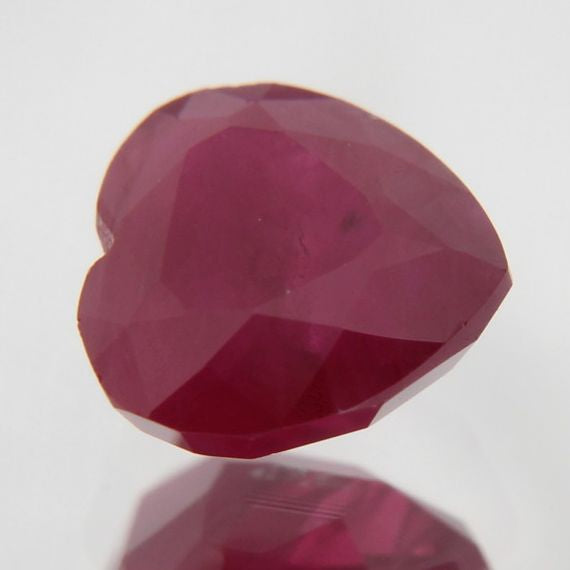 Rubin 0.69 ct