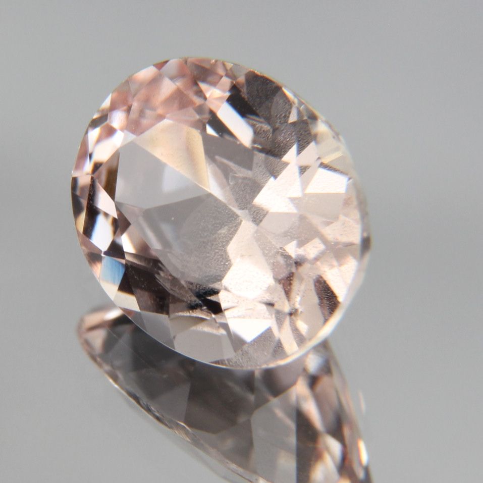 Hellpinker Saphir 2.04 ct