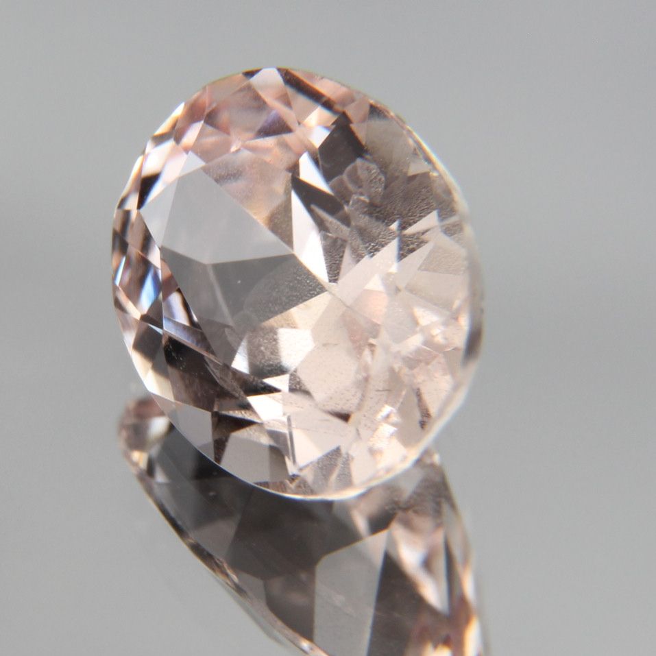 Hellpinker Saphir 2.04 ct