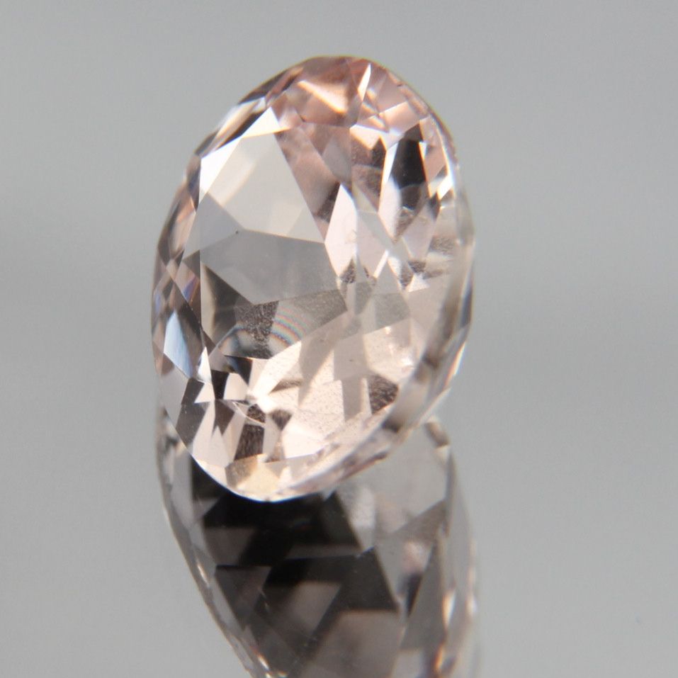 Hellpinker Saphir 2.04 ct