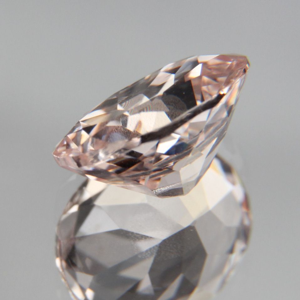 Hellpinker Saphir 2.04 ct