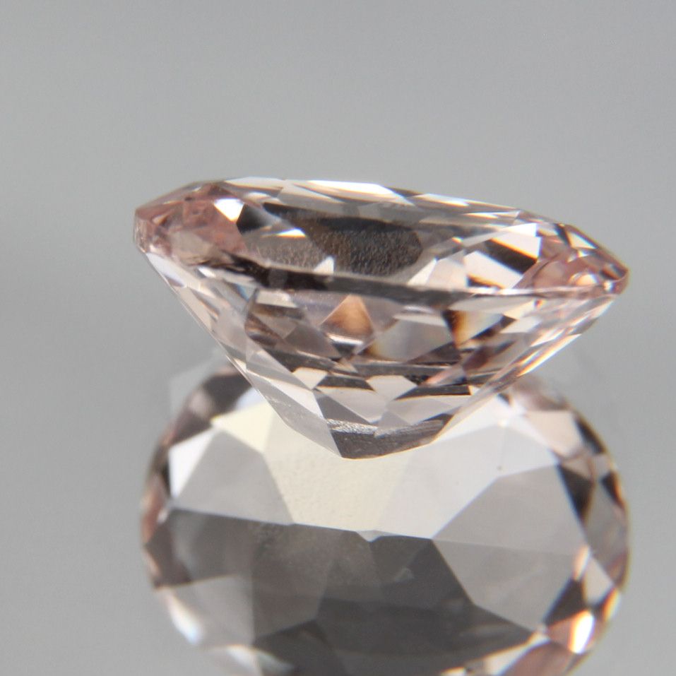 Hellpinker Saphir 2.04 ct