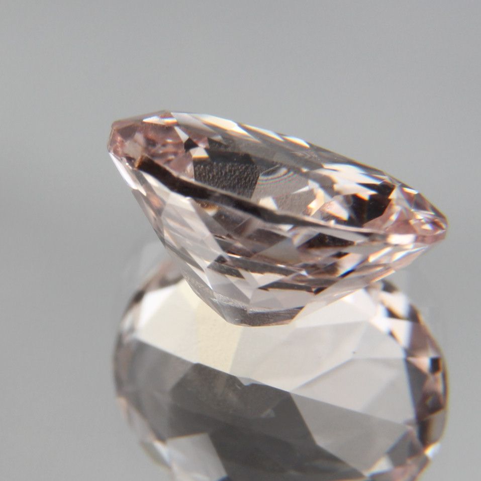 Hellpinker Saphir 2.04 ct