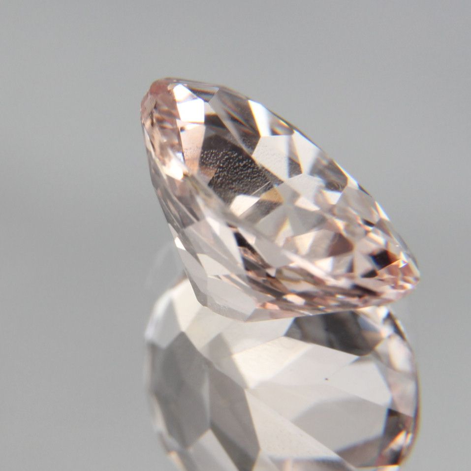 Hellpinker Saphir 2.04 ct