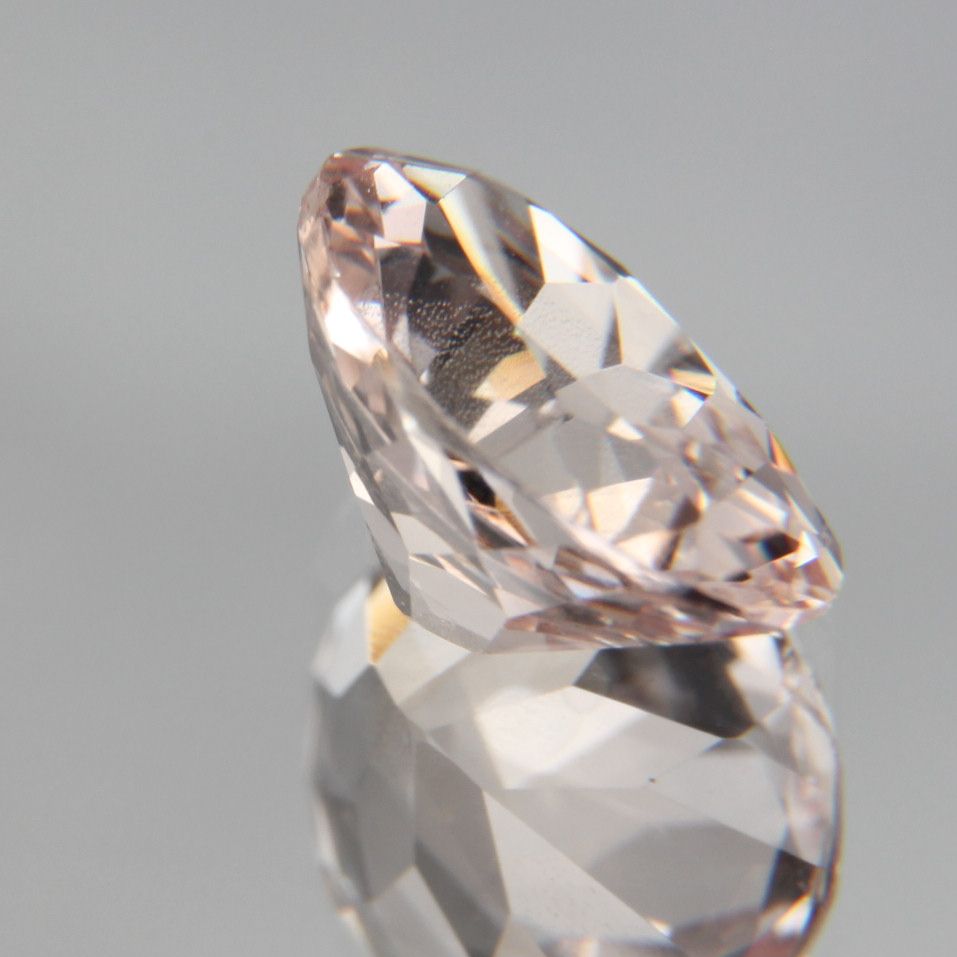 Hellpinker Saphir 2.04 ct