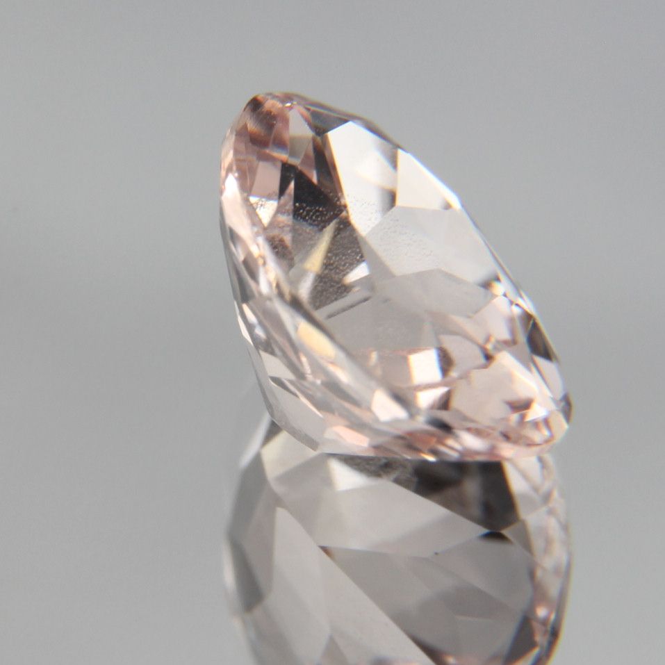 Hellpinker Saphir 2.04 ct