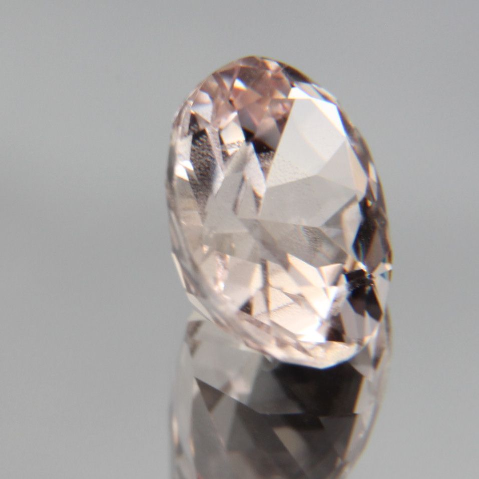 Hellpinker Saphir 2.04 ct
