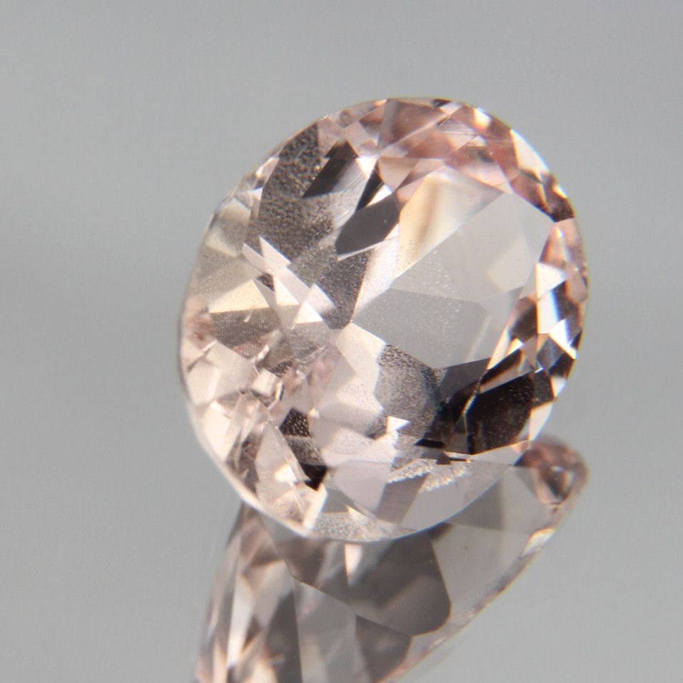 Hellpinker Saphir 2.04 ct