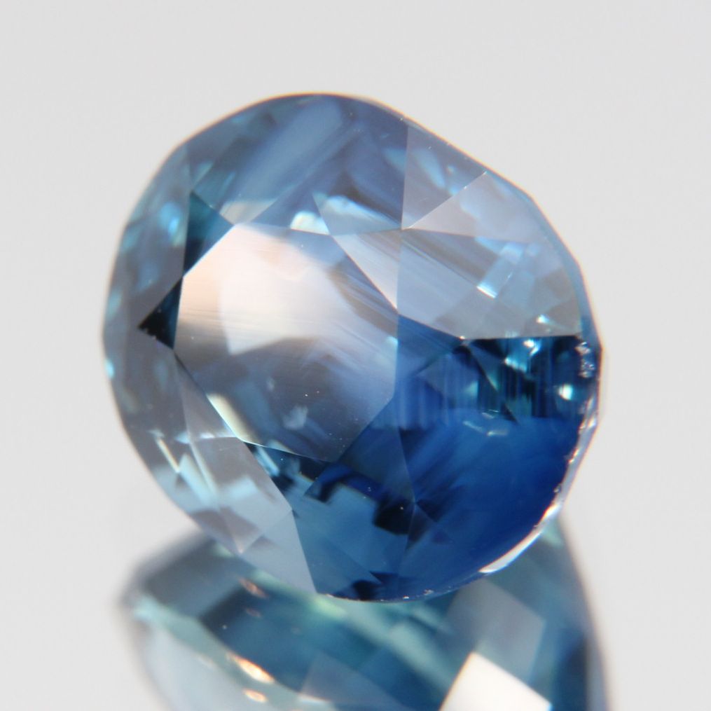 Blue Sapphire 3.51 ct