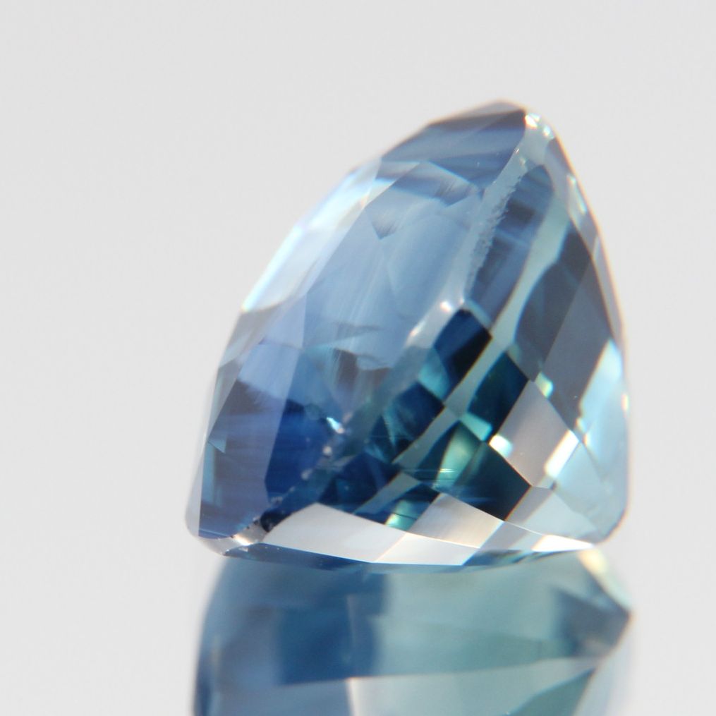 Blue Sapphire 3.51 ct
