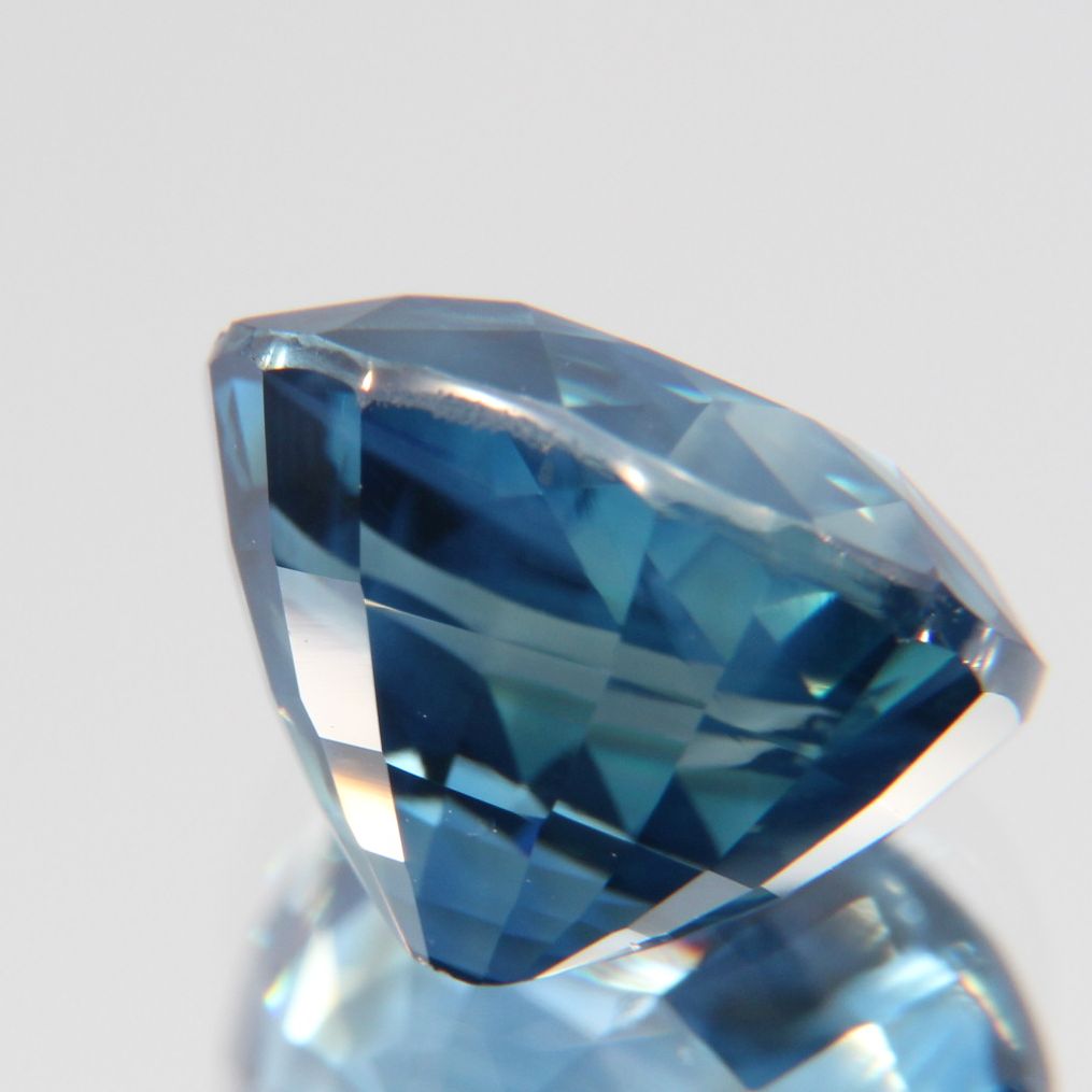 Blue Sapphire 3.51 ct