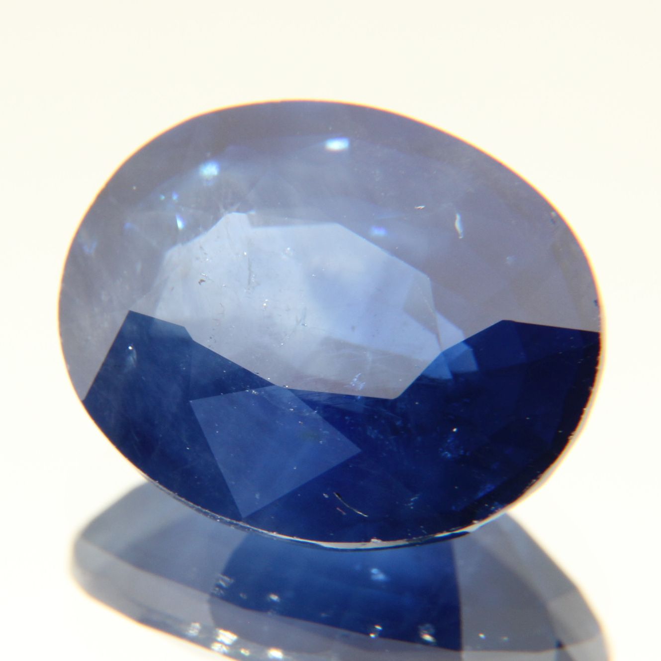 Blauer Saphir 6.34ct