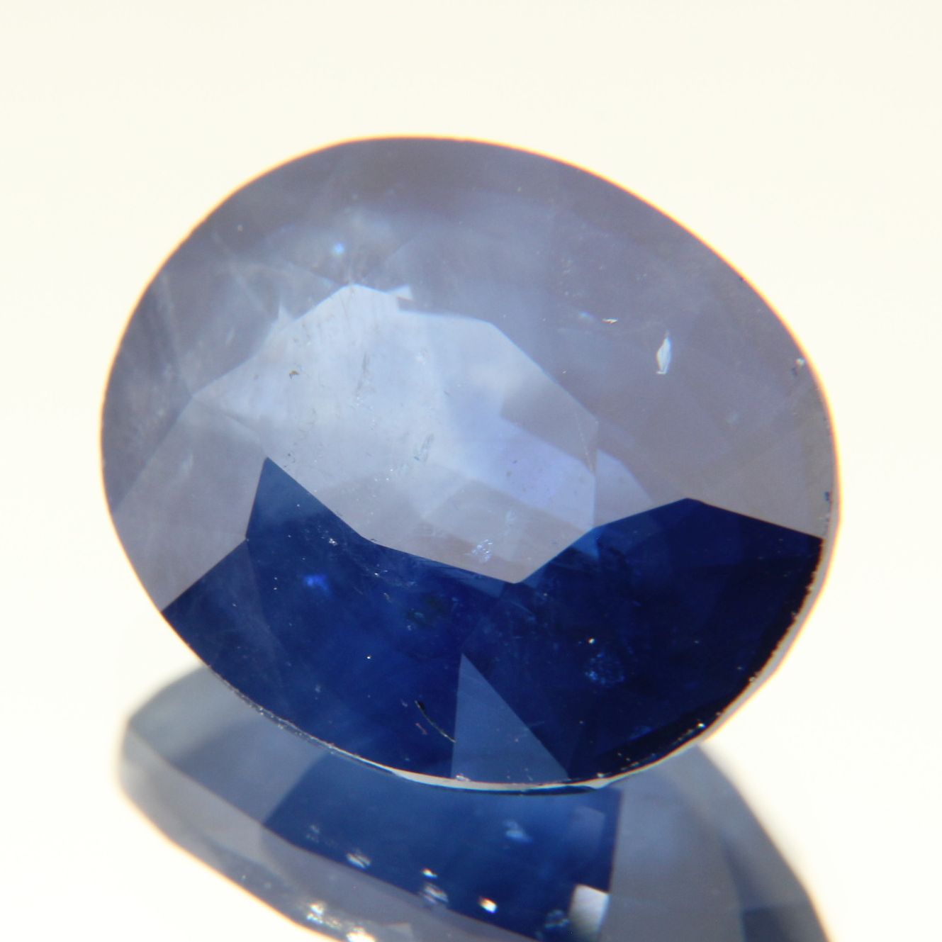 Blauer Saphir 6.34ct