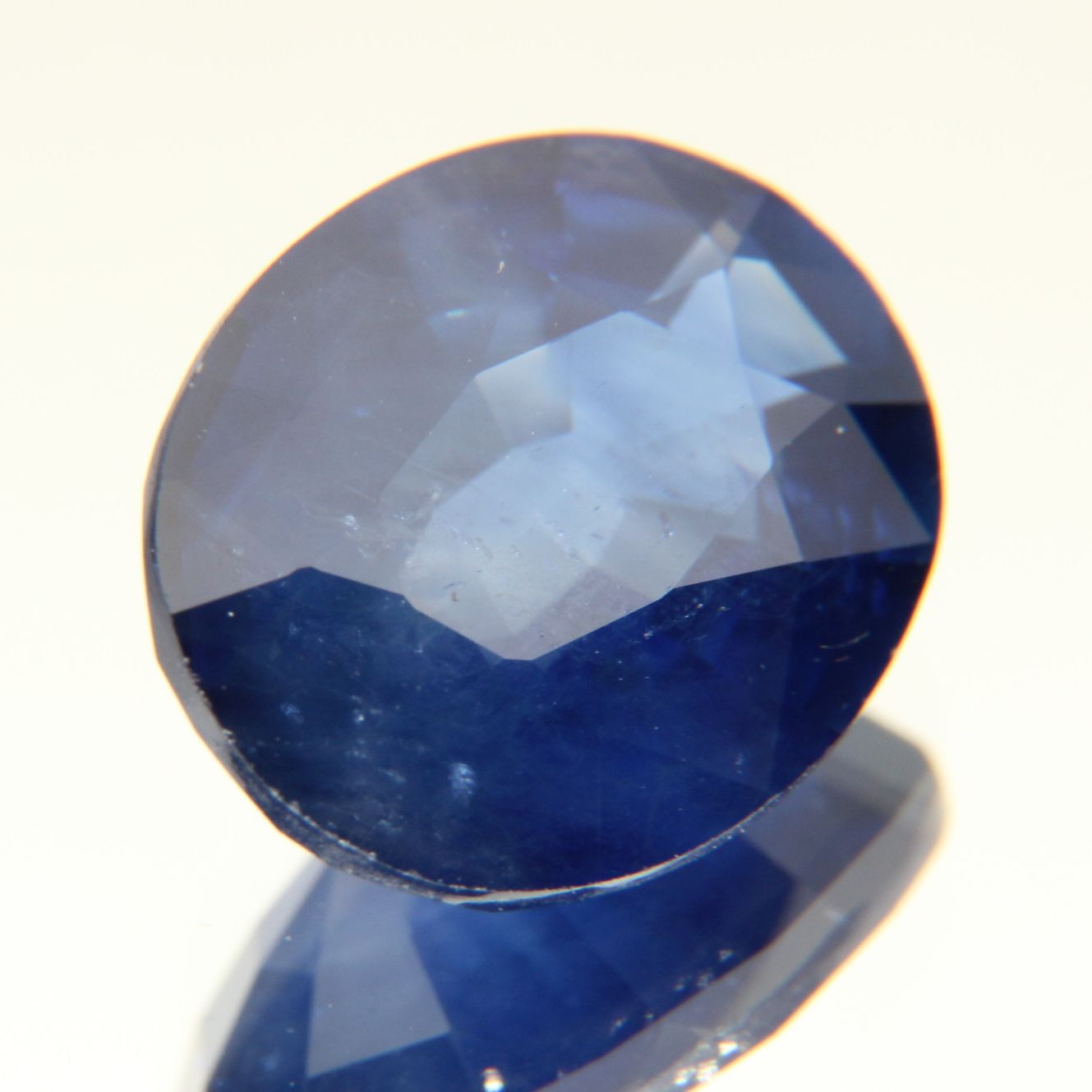 Blauer Saphir 6.34ct