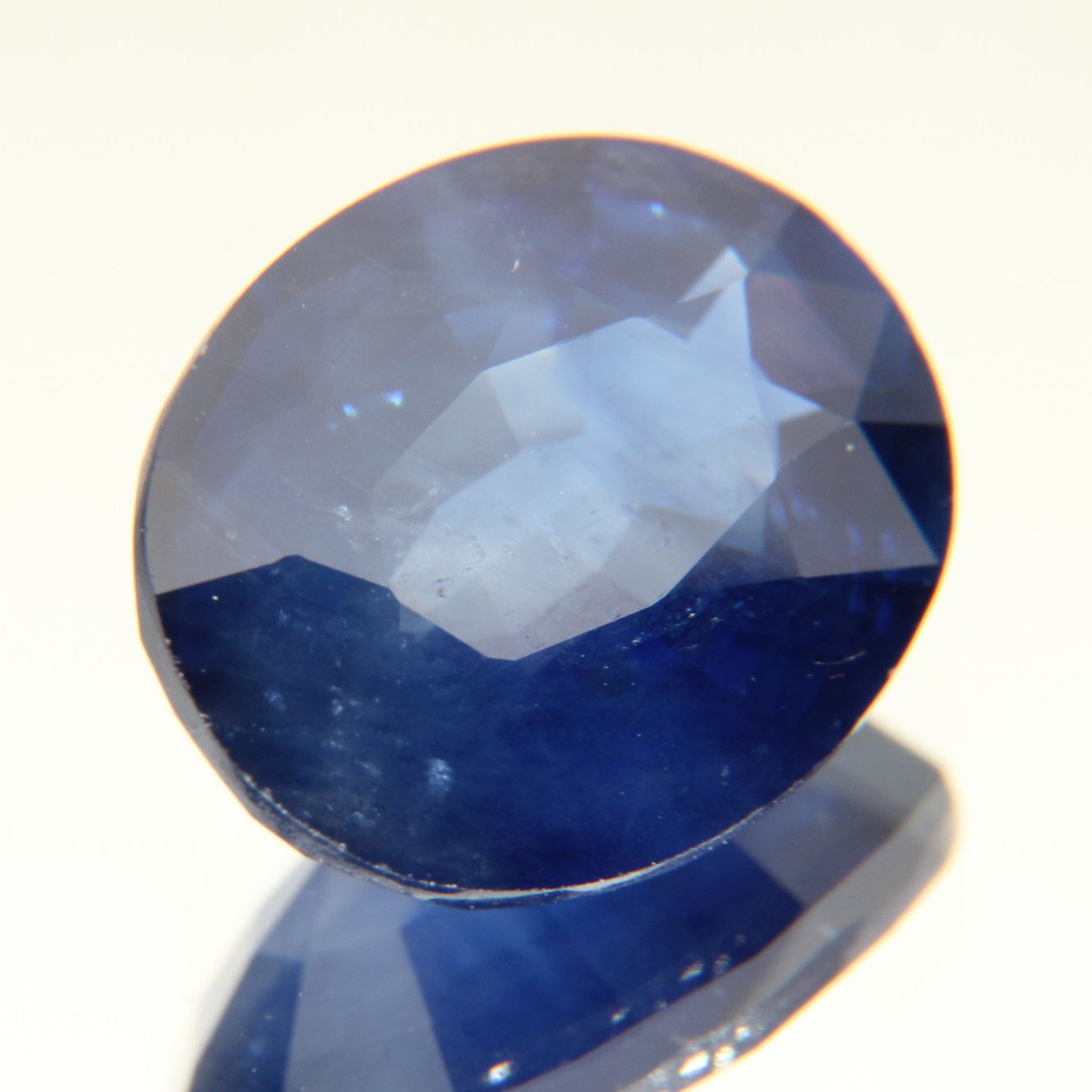 Blauer Saphir 6.34ct