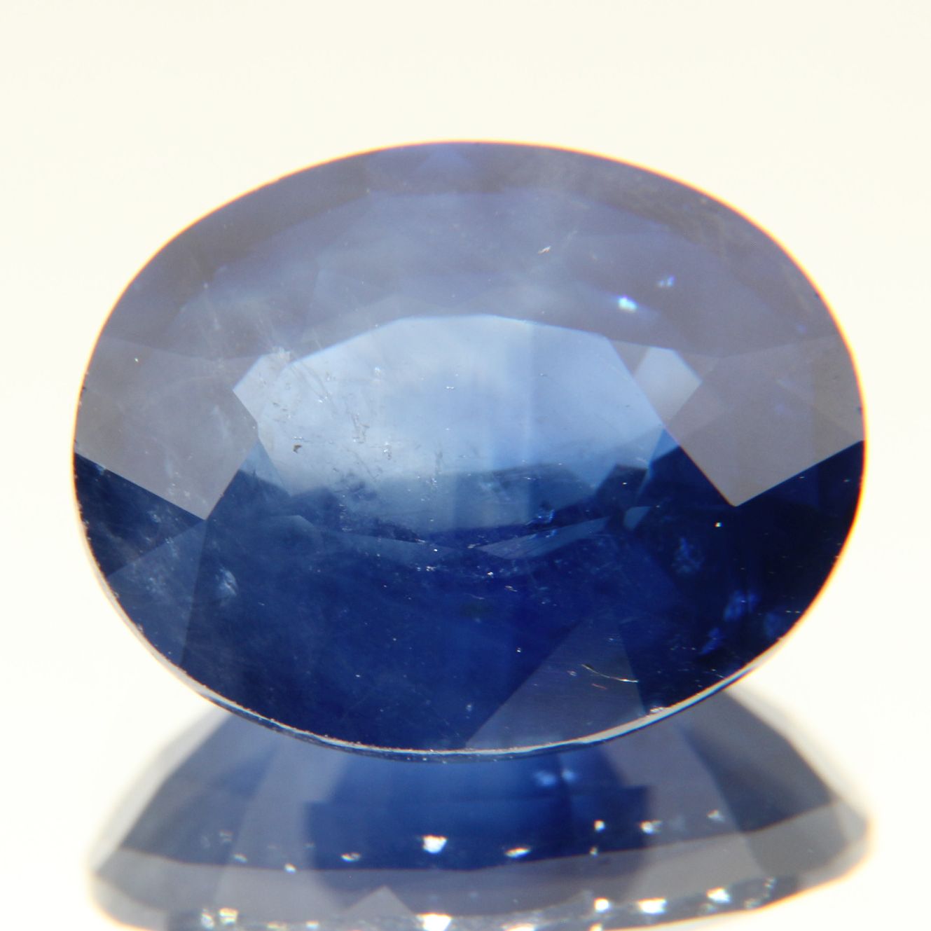 Blauer Saphir 6.34ct