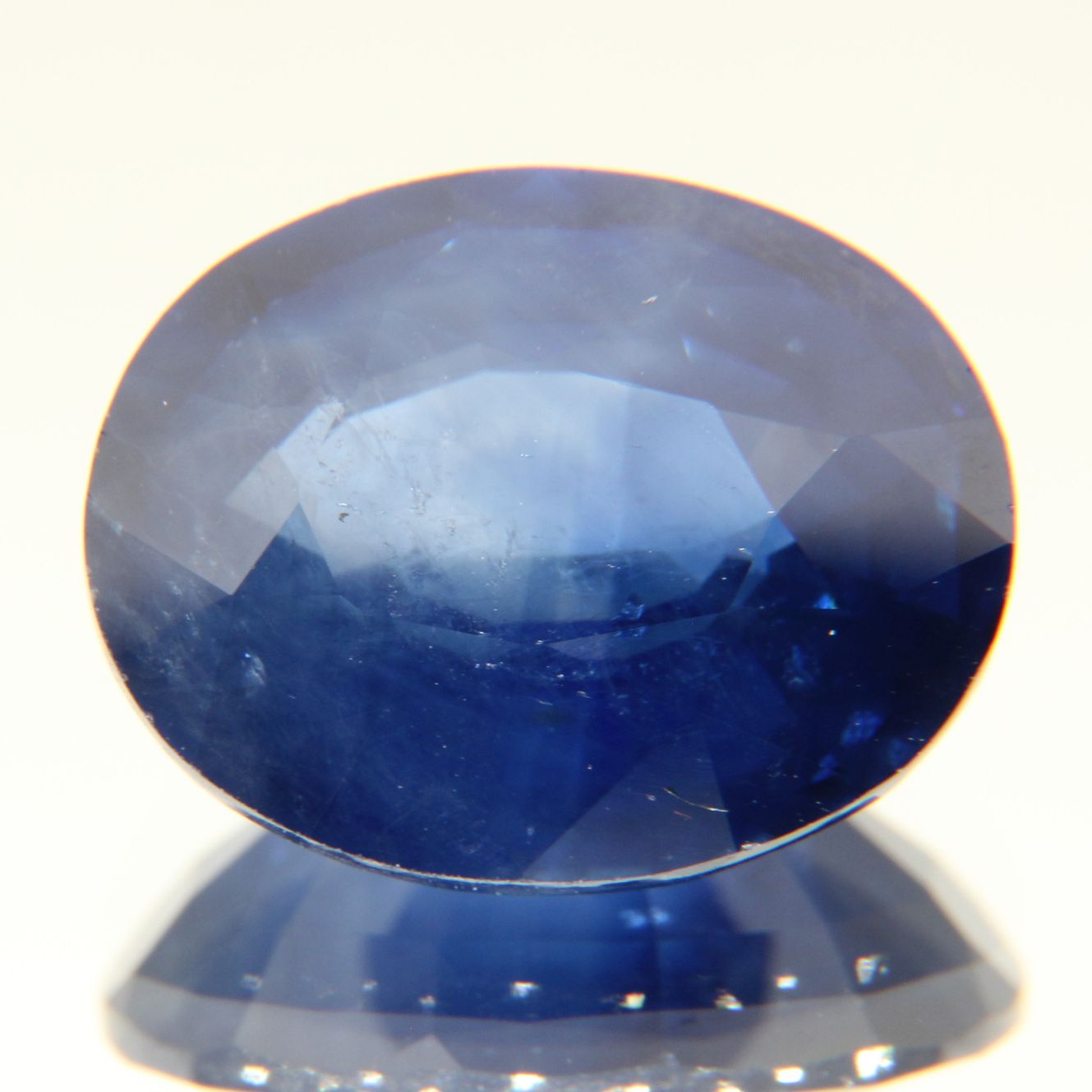 Blauer Saphir 6.34ct