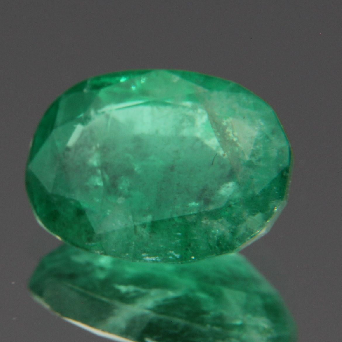 Emerald 2.11 ct