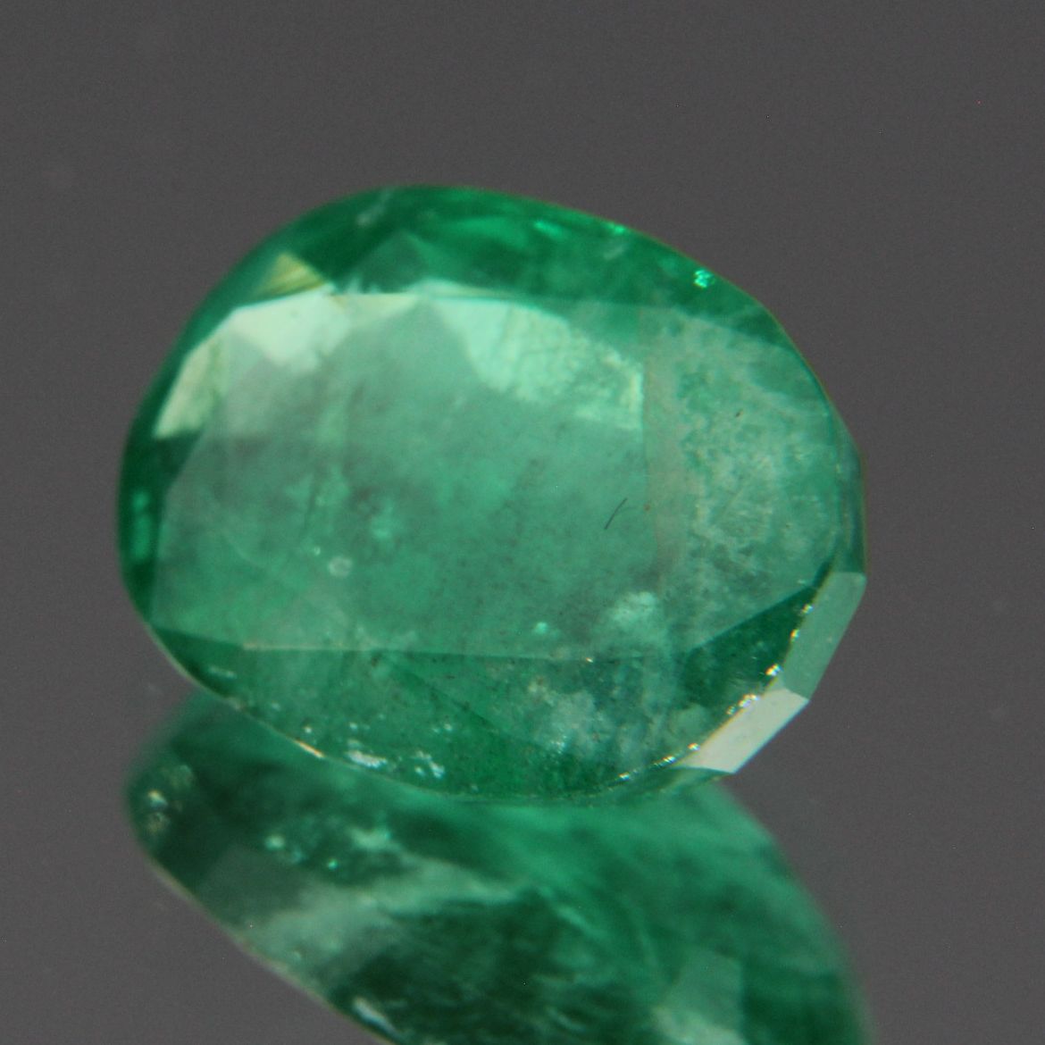 Emerald 2.11 ct