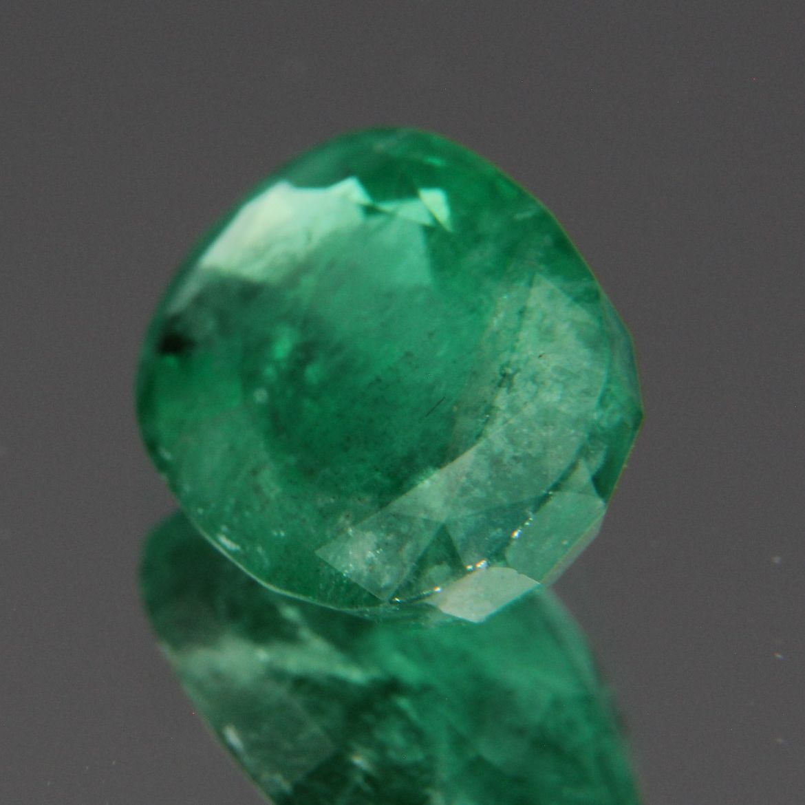 Emerald 2.11 ct