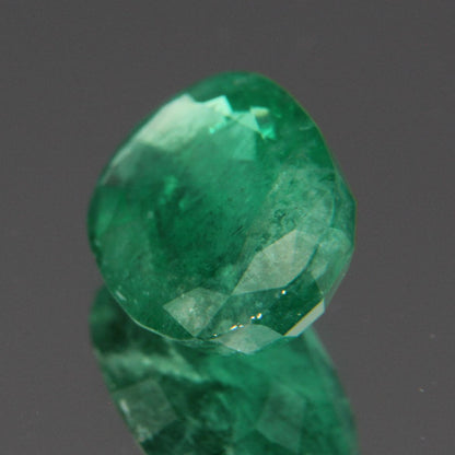 Emerald 2.11 ct
