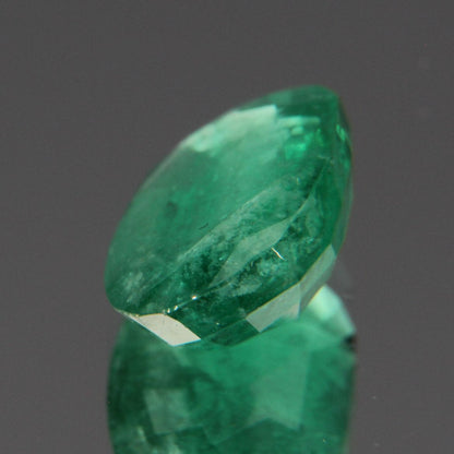 Emerald 2.11 ct