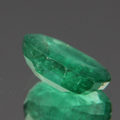 Emerald 2.11 ct