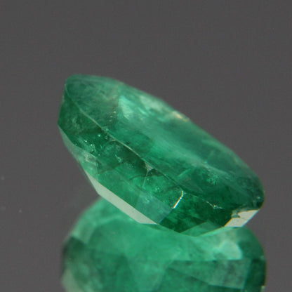 Emerald 2.11 ct